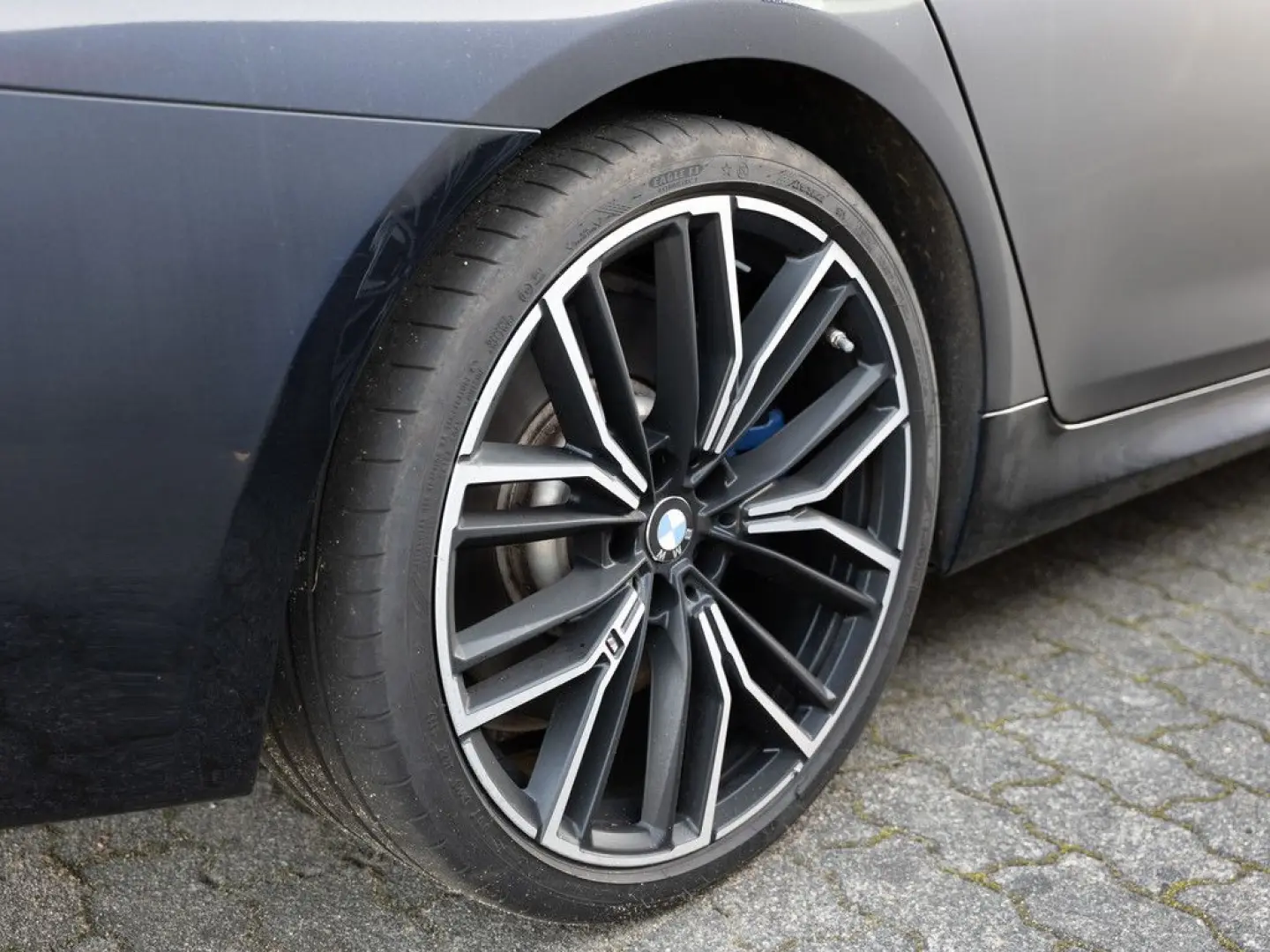 540d xDrive M-Sport FACEL. AHK HUD LASER LED ACC