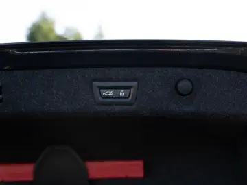 540d xDrive M-Sport FACEL. AHK HUD LASER LED ACC