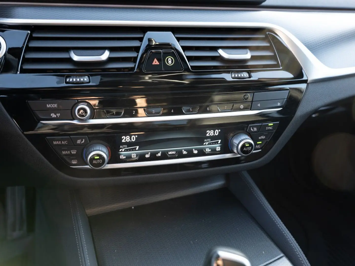 540d xDrive M-Sport FACEL. AHK HUD LASER LED ACC