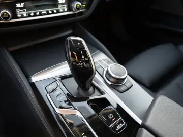 540d xDrive M-Sport FACEL. AHK HUD LASER LED ACC