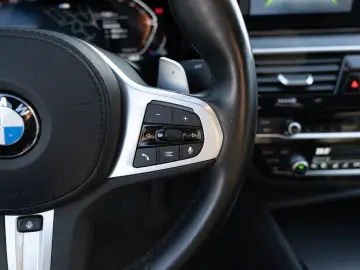 540d xDrive M-Sport FACEL. AHK HUD LASER LED ACC