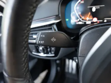 540d xDrive M-Sport FACEL. AHK HUD LASER LED ACC