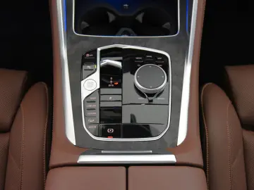 X6 xDrive30d M Sport Pro Head-Up H&K