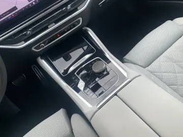 X6 xDrive30d M Sport H K