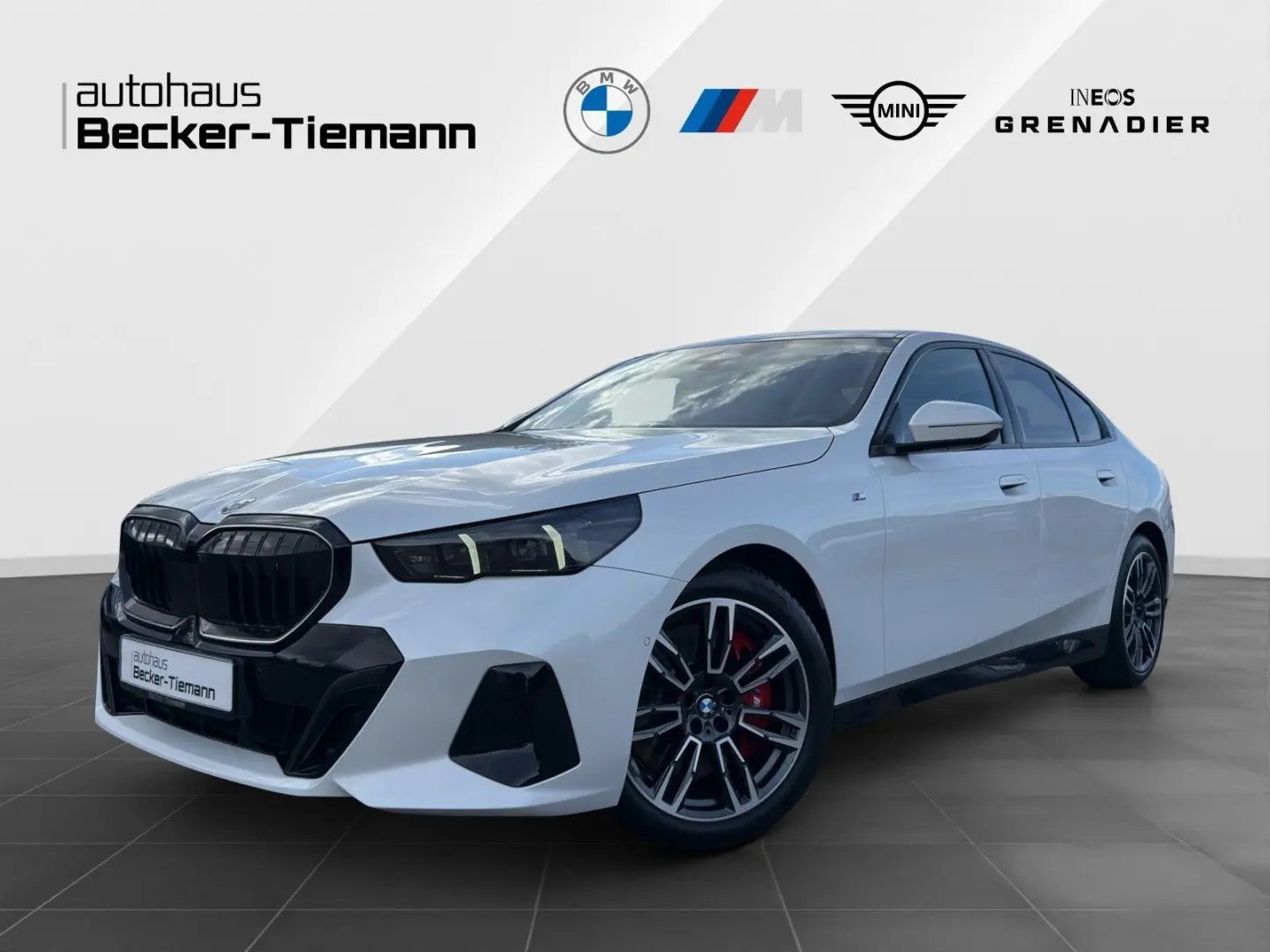 540d xDrive M Sport Pro IconicGlow Panorama Stan