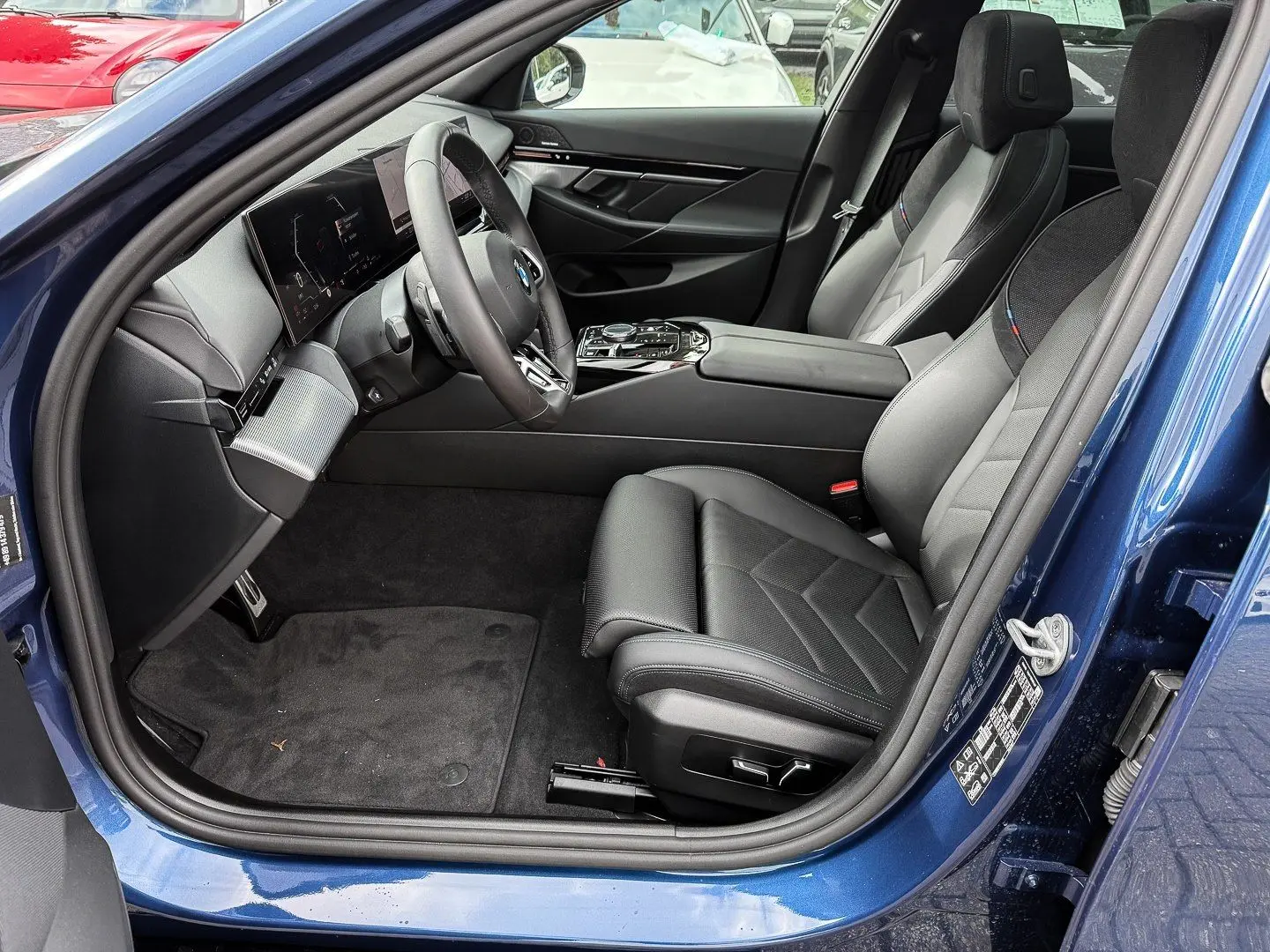 540d xDrive M Sport Pano 4 Zonen H&K LivCocProf