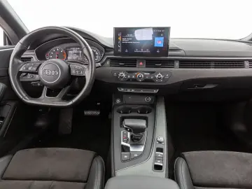 A5 Cabriolet 40 TFSI S tr. LED RFK DAB