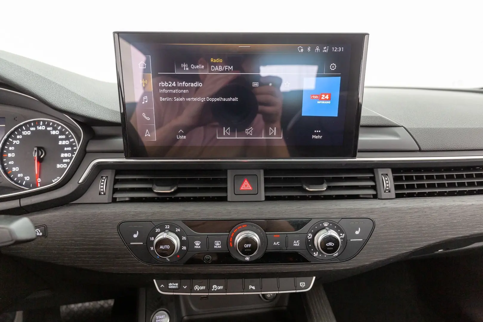 A5 Cabriolet 40 TFSI S tr. LED RFK DAB