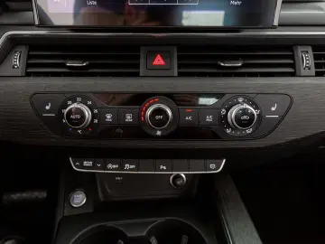 A5 Cabriolet 40 TFSI S tr. LED RFK DAB