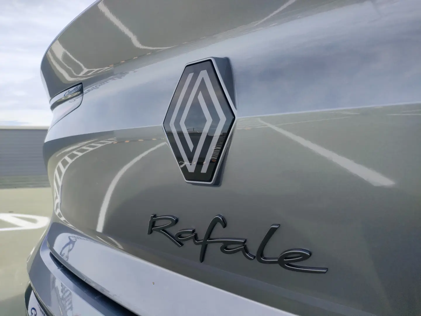 Renault Rafale Esprit Alpine E-Tech full hybrid 200