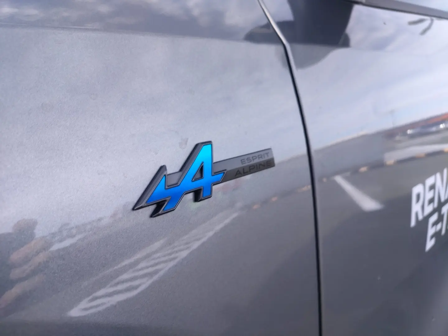 Renault Rafale Esprit Alpine E-Tech full hybrid 200