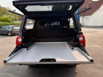 Toyota 2 8l Hilux Double Cab Invincible 360