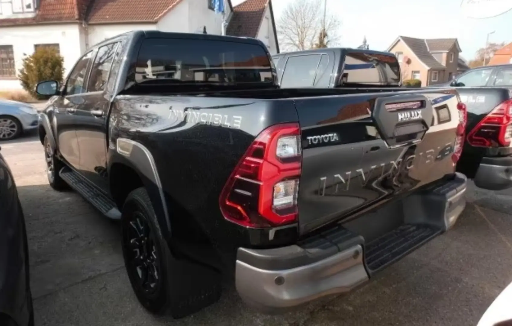 Toyota 2 8l Hilux Double Cab Invincible 360