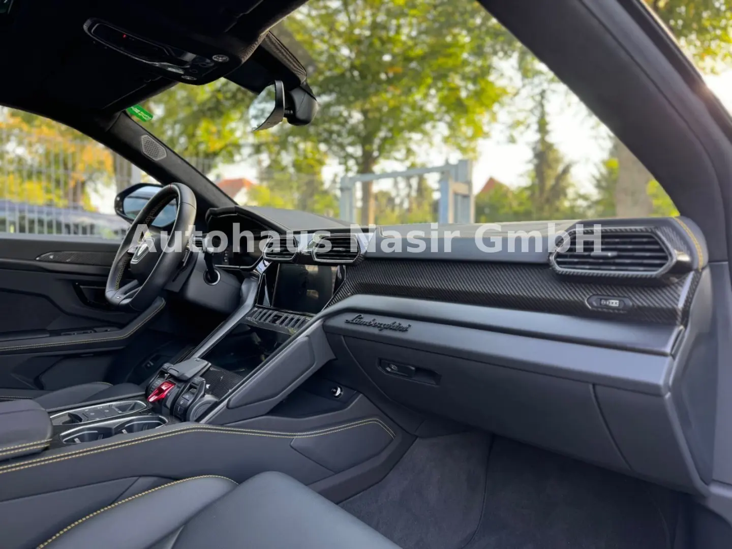 Urus S  BIG CARBON PCK B&O 23  MASSAGE PANORAMA