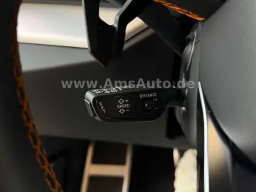 Urus 4.0 V8 Garantie 23 Zoll Night Vision HUD