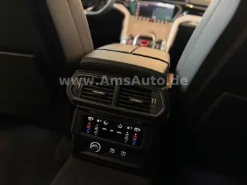 Urus 4.0 V8 Garantie 23 Zoll Night Vision HUD