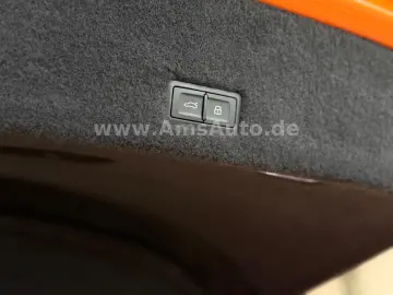 Urus 4.0 V8 Garantie 23 Zoll Night Vision HUD