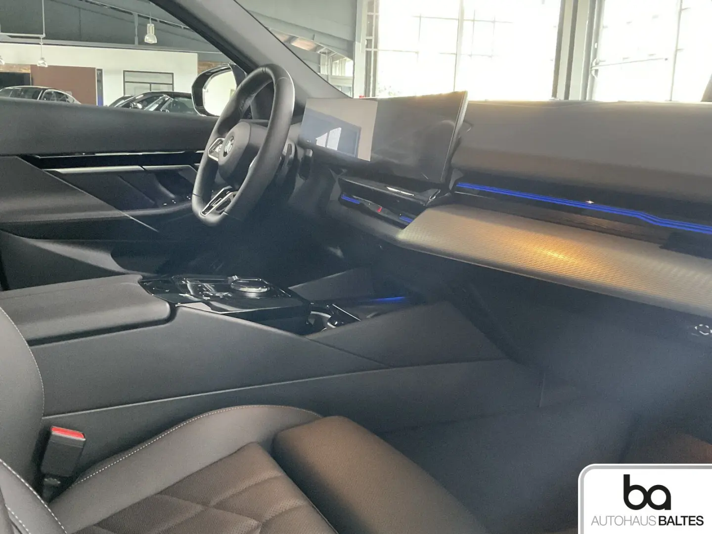 540d xDrive M Sport Pro 20 Pano DrivPl HK Ico AH