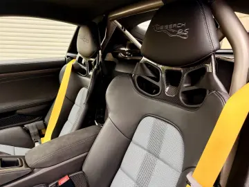 GT4 RS CLUBSPORT WEISSACH MWST