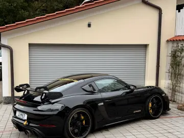 GT4 RS CLUBSPORT WEISSACH MWST
