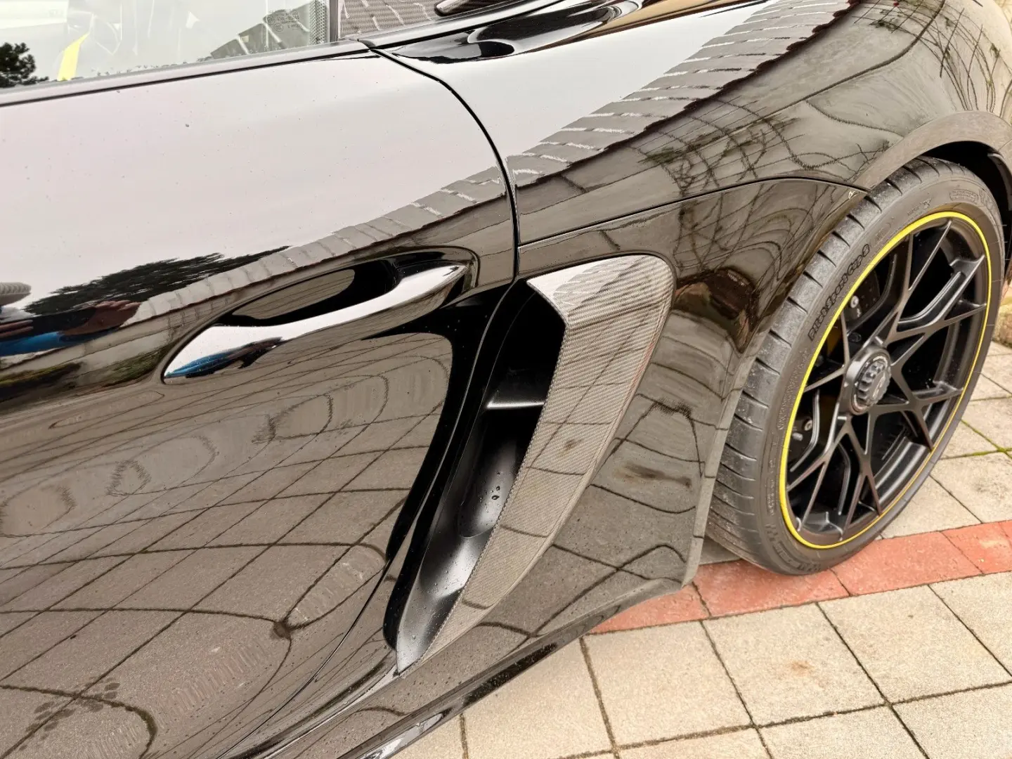 GT4 RS CLUBSPORT WEISSACH MWST