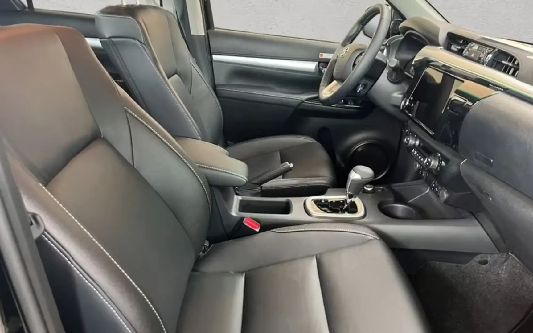 Toyota HiLux 4x4 Double Cab MHEV