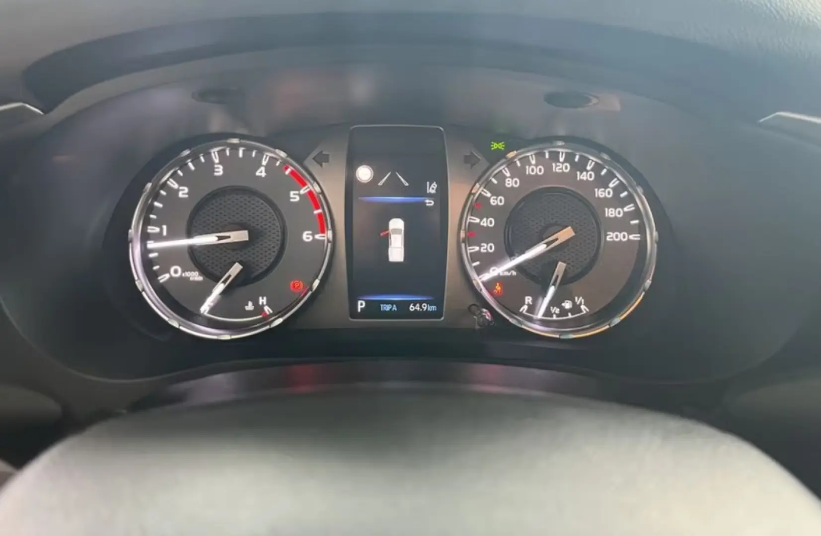 Toyota HiLux 4x4 Double Cab MHEV