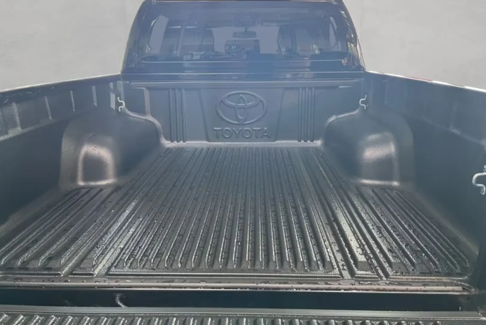 Toyota HiLux 4x4 Double Cab MHEV