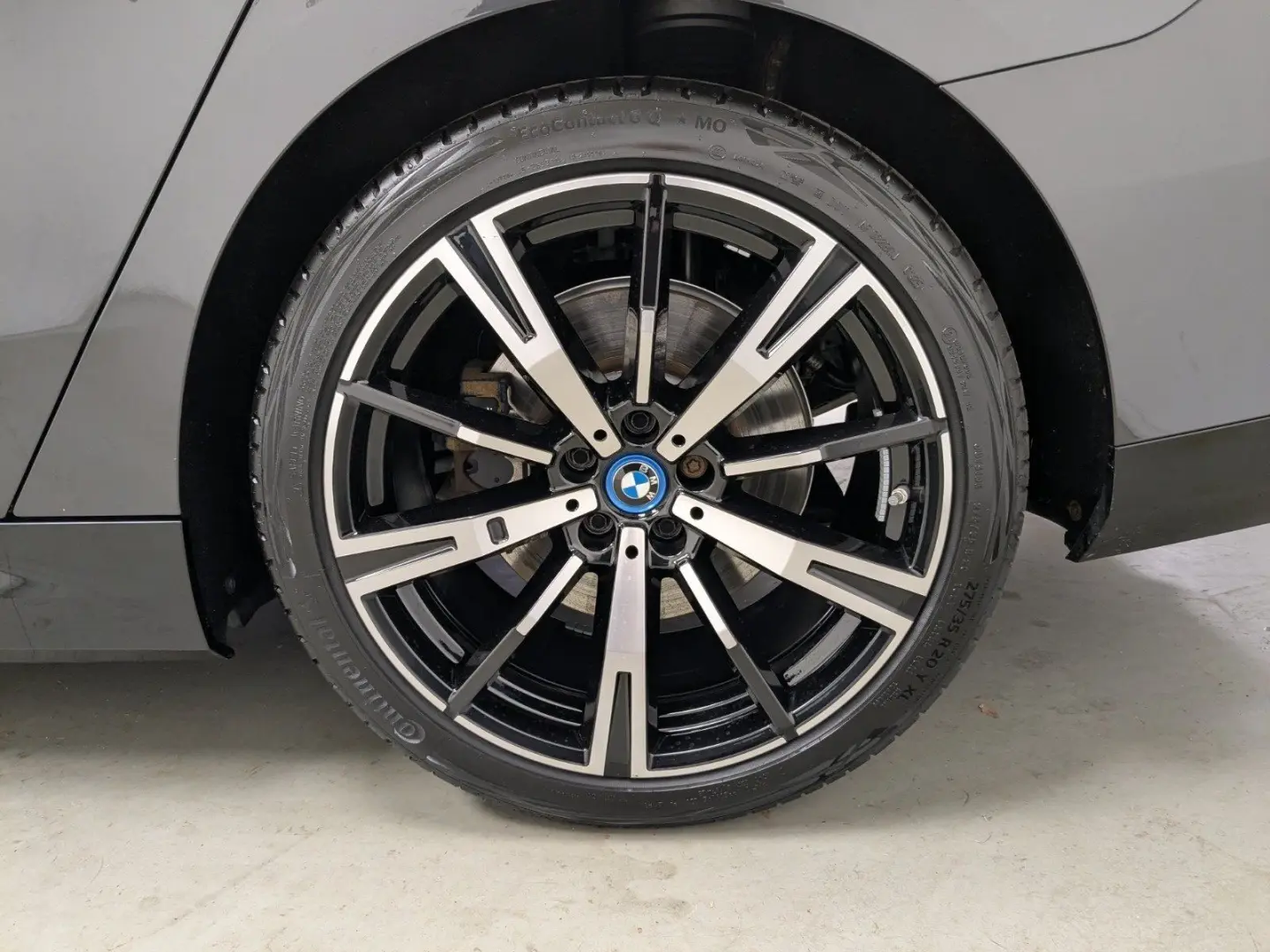 550e xDrive M Sport   Ab 2 39% Fin   Pano B&W DA