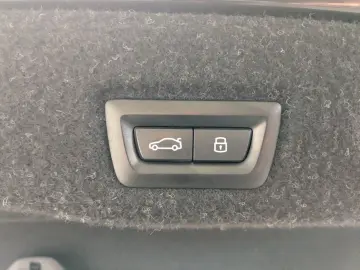 550e xDrive M Sport   Ab 2 39% Fin   Pano B&W DA