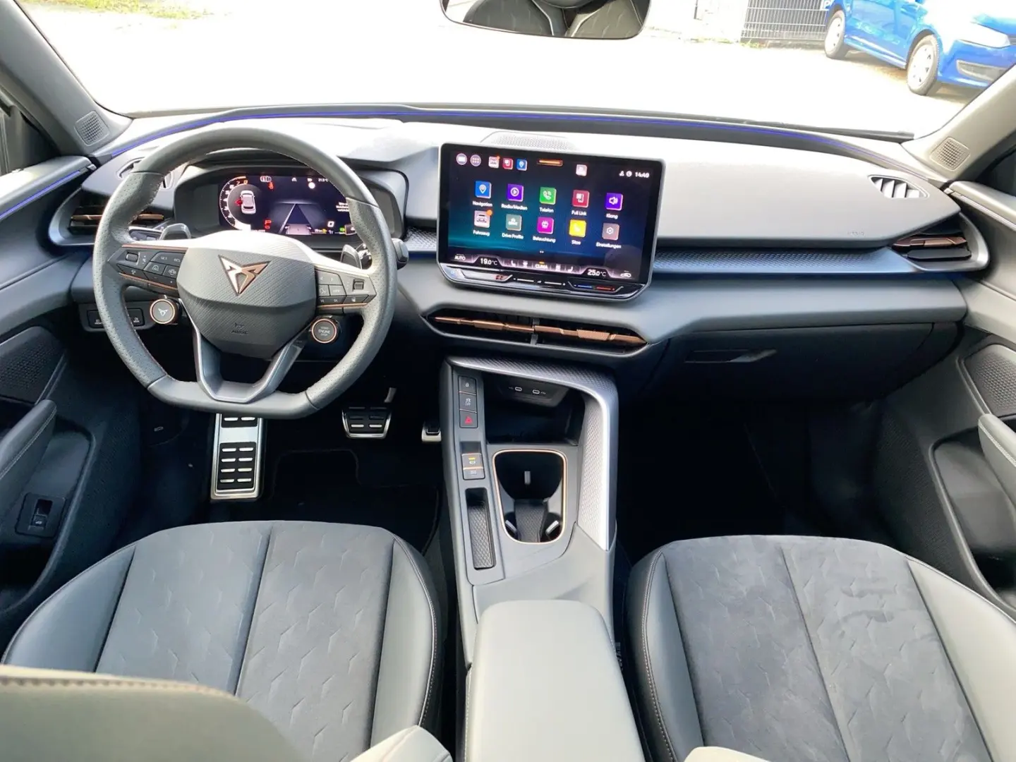 Terramar VZ 2.0 TSI 4D. AKEBONO Pano 360  LM20