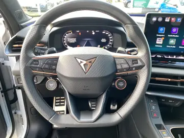 Terramar VZ 2.0 TSI 4D. AKEBONO Pano 360  LM20