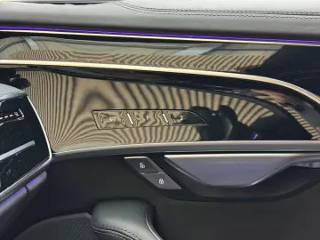 A8L 60 TFSI quattro EXCLUSIVE Carbon B&O Advance