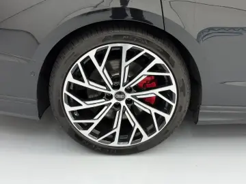 A8L 60 TFSI quattro EXCLUSIVE Carbon B&O Advance