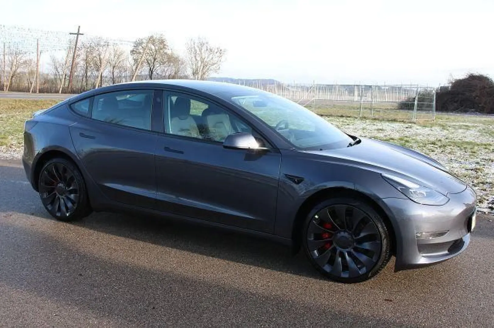 Model 3 Performance Dual AWD Elektro Autopilo...
