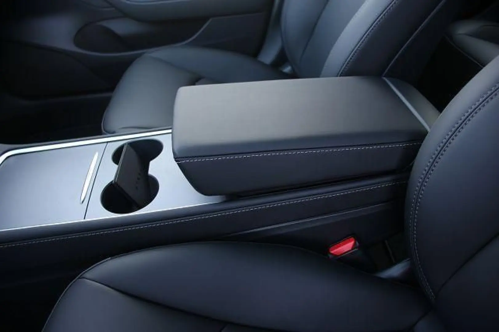 Model 3 Performance Dual AWD Elektro Autopilo...