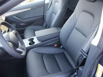 Model 3 Performance Dual AWD Elektro Autopilo...