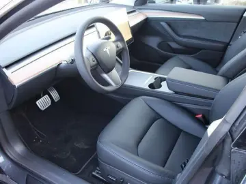 Model 3 Performance Dual AWD Elektro Autopilo...