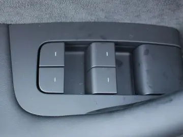 Model 3 Performance Dual AWD Elektro Autopilo...