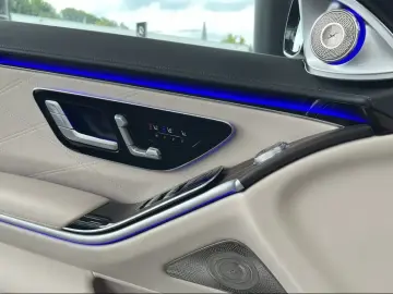 AMG S 63 E Perf First-Class Carbon Burm4D Pano