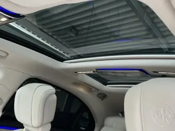 AMG S 63 E Perf First-Class Carbon Burm4D Pano