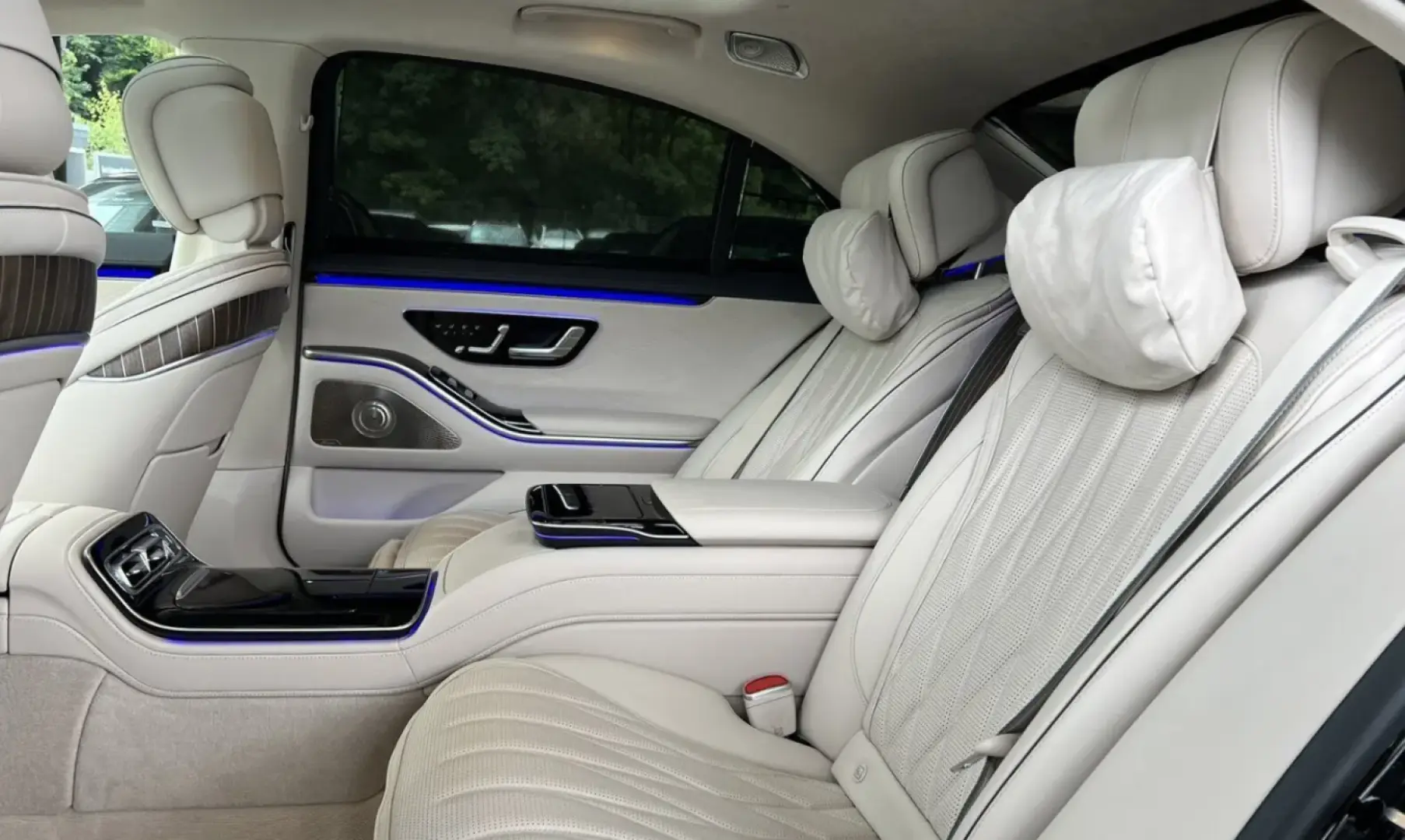 AMG S 63 E Perf First-Class Carbon Burm4D Pano