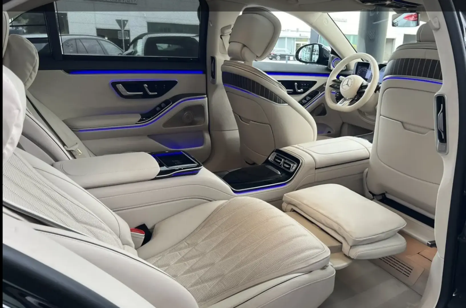 AMG S 63 E Perf First-Class Carbon Burm4D Pano