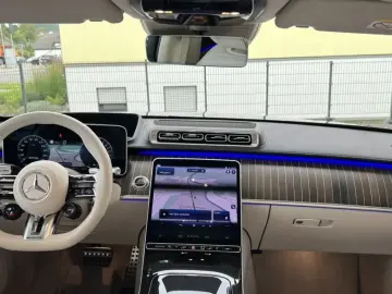AMG S 63 E Perf First-Class Carbon Burm4D Pano