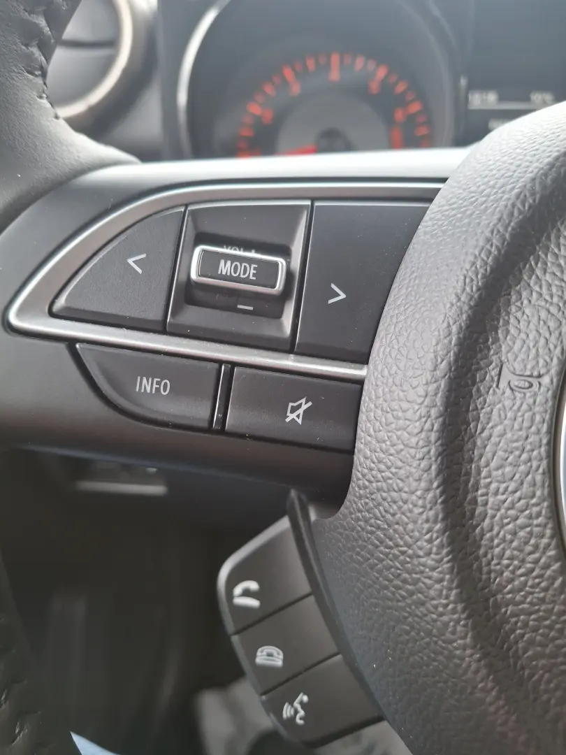 Suzuki Jimny 1.5 ALLGRIP GLX AT