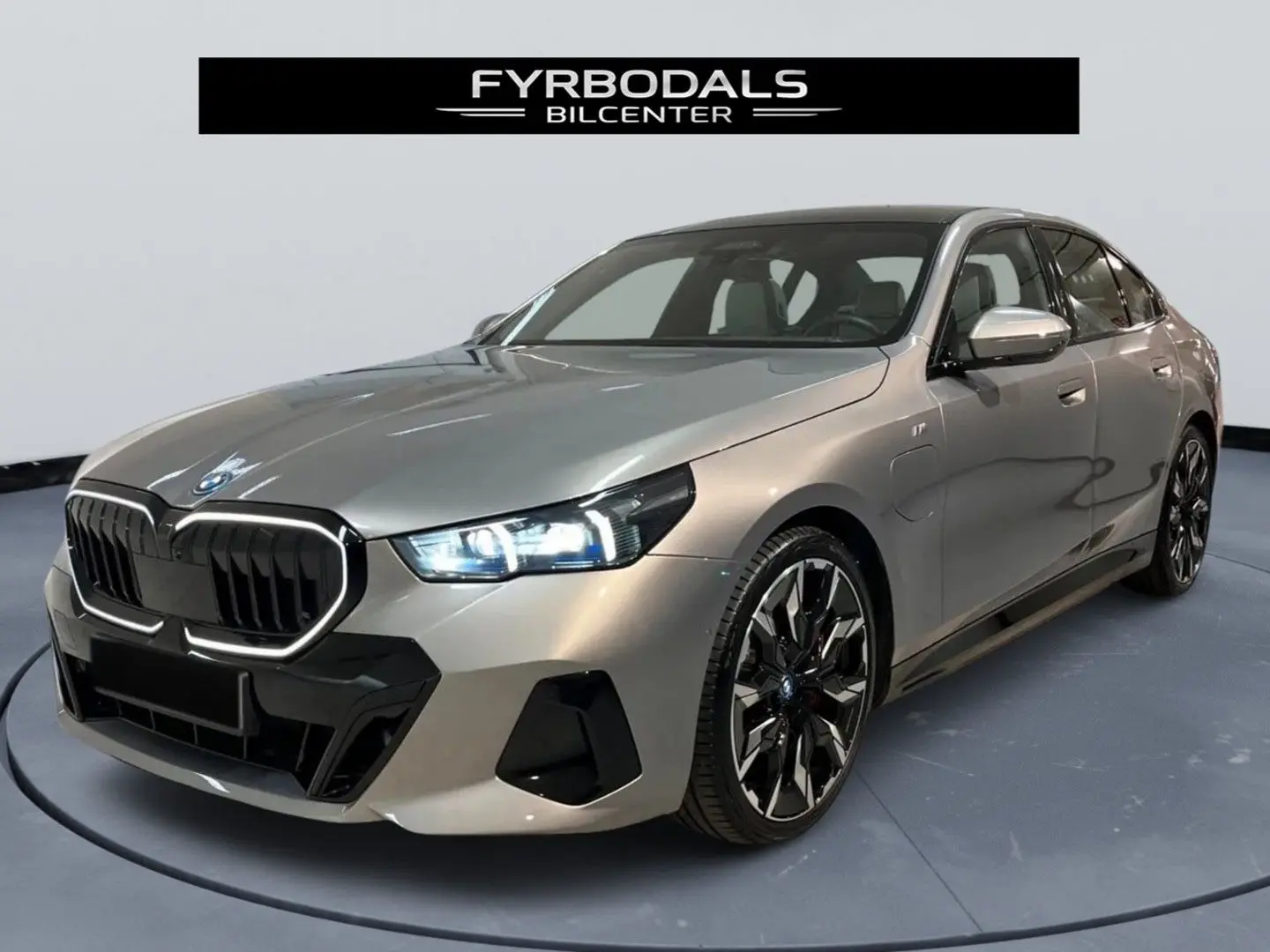 550e 550 e xDrive M Sport Pro 490hp PANO B&W VAT