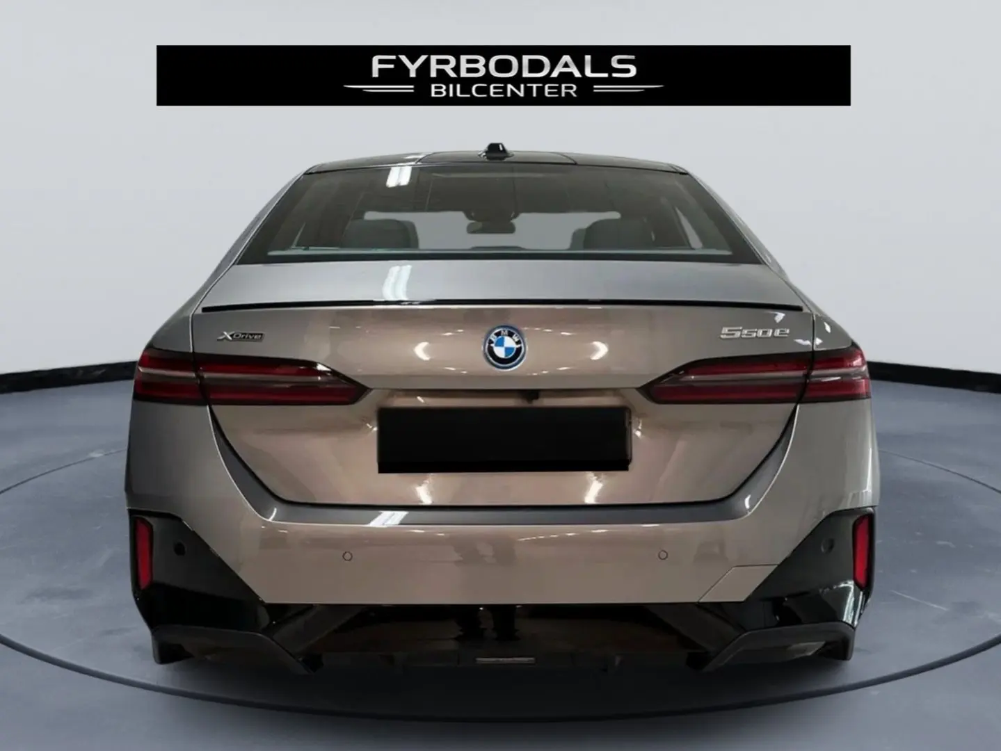 550e 550 e xDrive M Sport Pro 490hp PANO B&W VAT