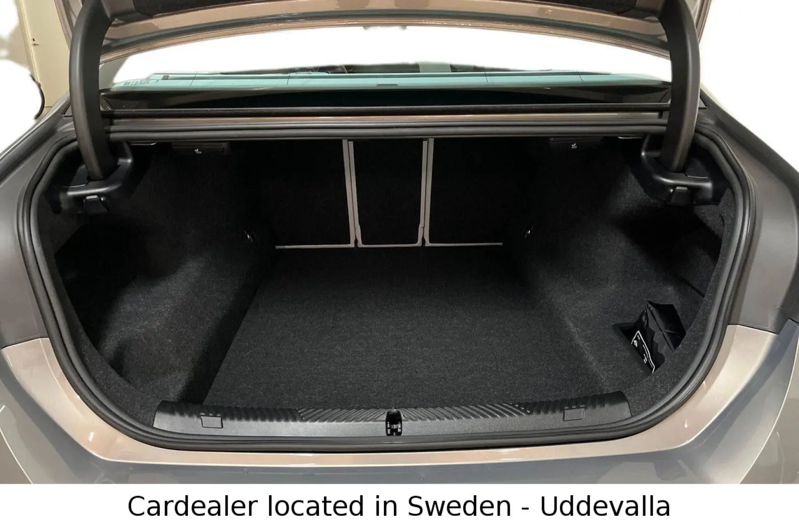 550e 550 e xDrive M Sport Pro 490hp PANO B&W VAT