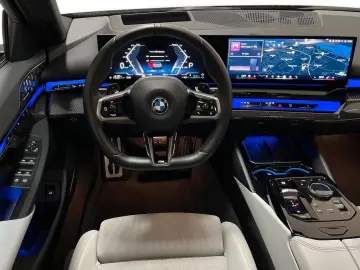 550e 550 e xDrive M Sport Pro 490hp PANO B&W VAT