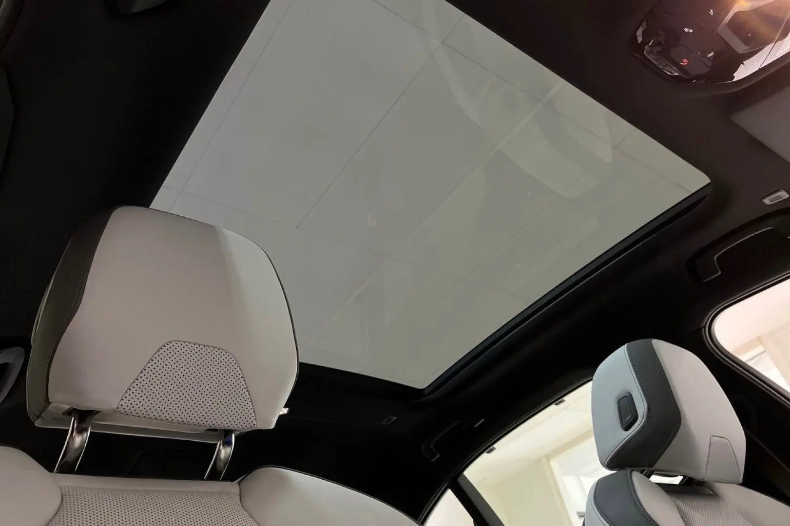 550e 550 e xDrive M Sport Pro 490hp PANO B&W VAT